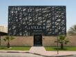 High-end salon and spa in Jumeirah 3 Dubai with private parking, exclusive modern villa design, and elegant spa branding